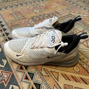 Nike Air Max 270 Size 11.5